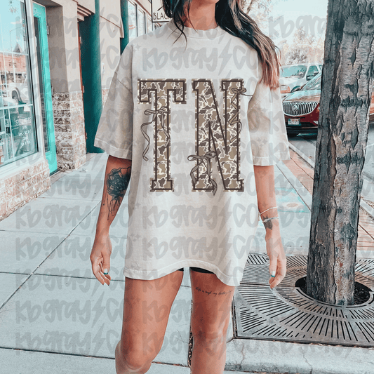 Camo TN with bows